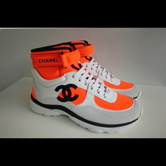 CHANEL Other - 🤑🤑🤑🤑SOLD AT PRICE, THANKS FOR ALL THE LIKES🤑